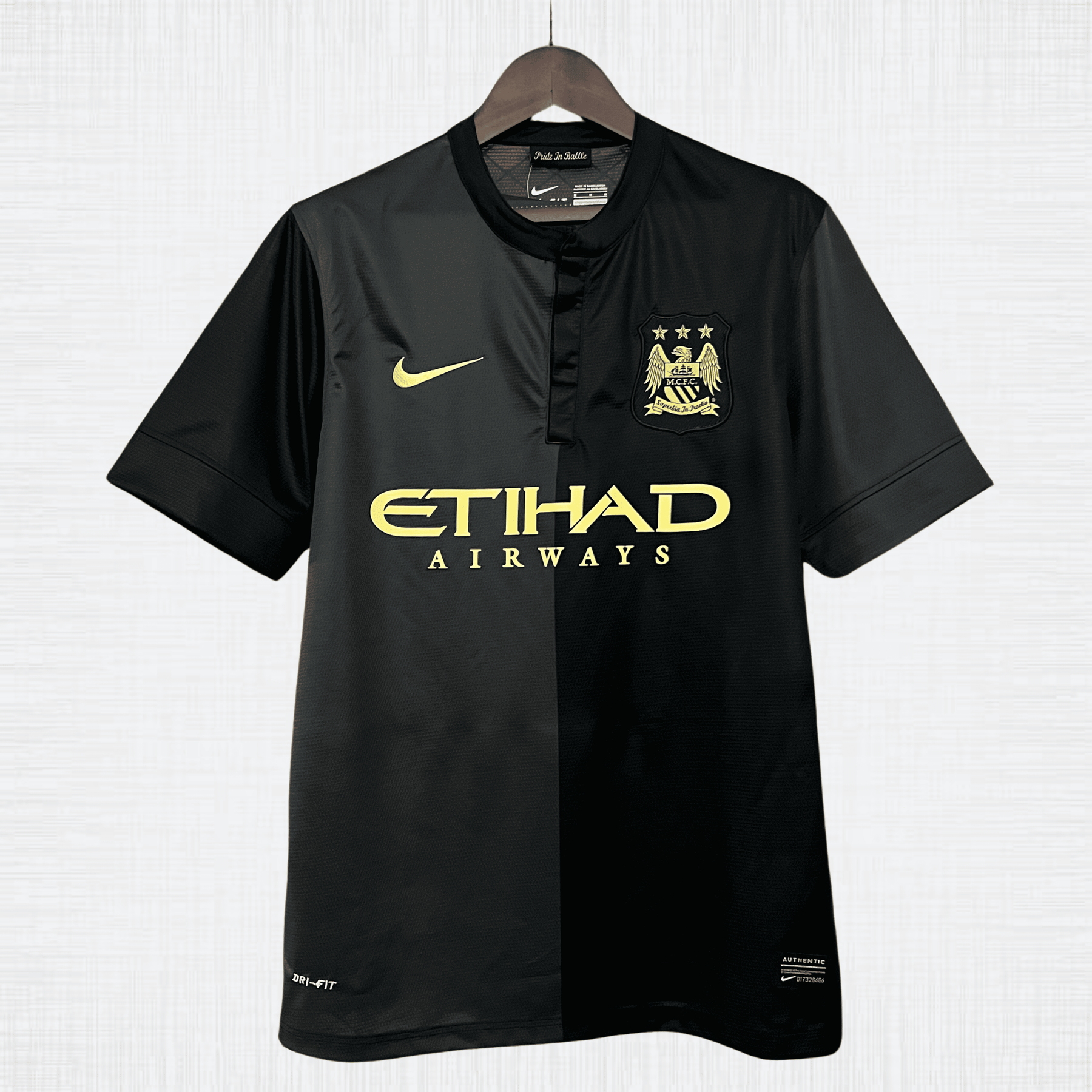 Camisa Retrô Manchester City 2013/14 – Uniforme Visitante Torcedor Masculina