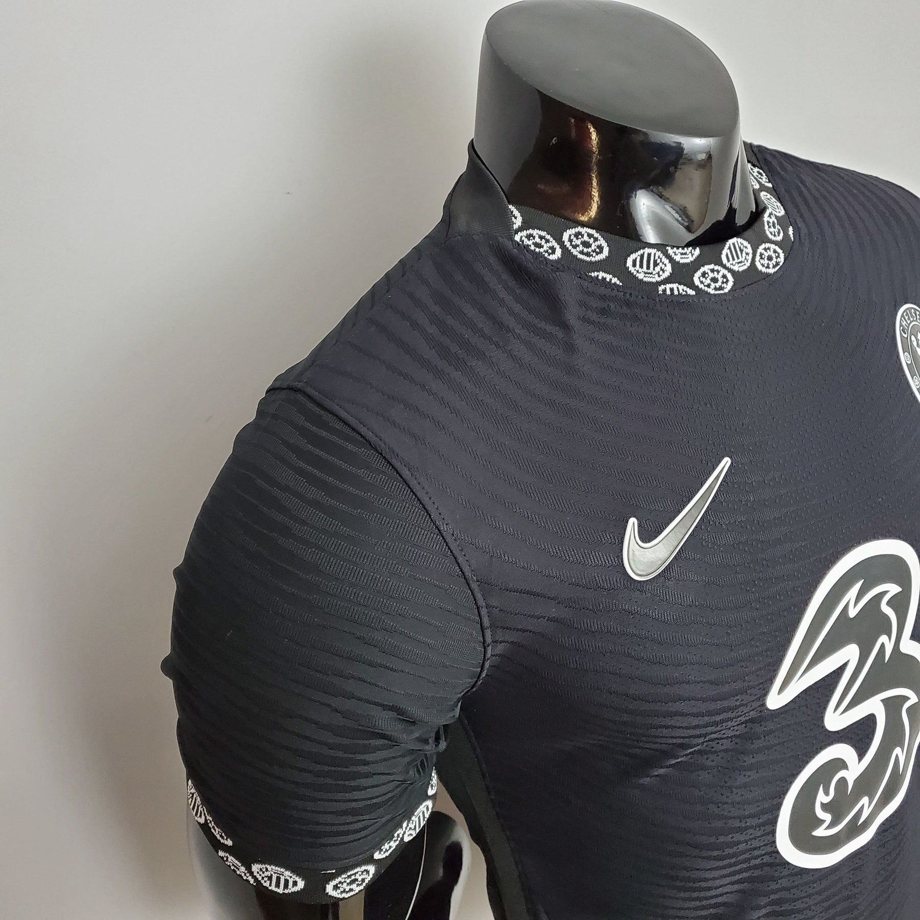 Camisa Chelsea 22/23 – Modelo Jogador Preta Masculina