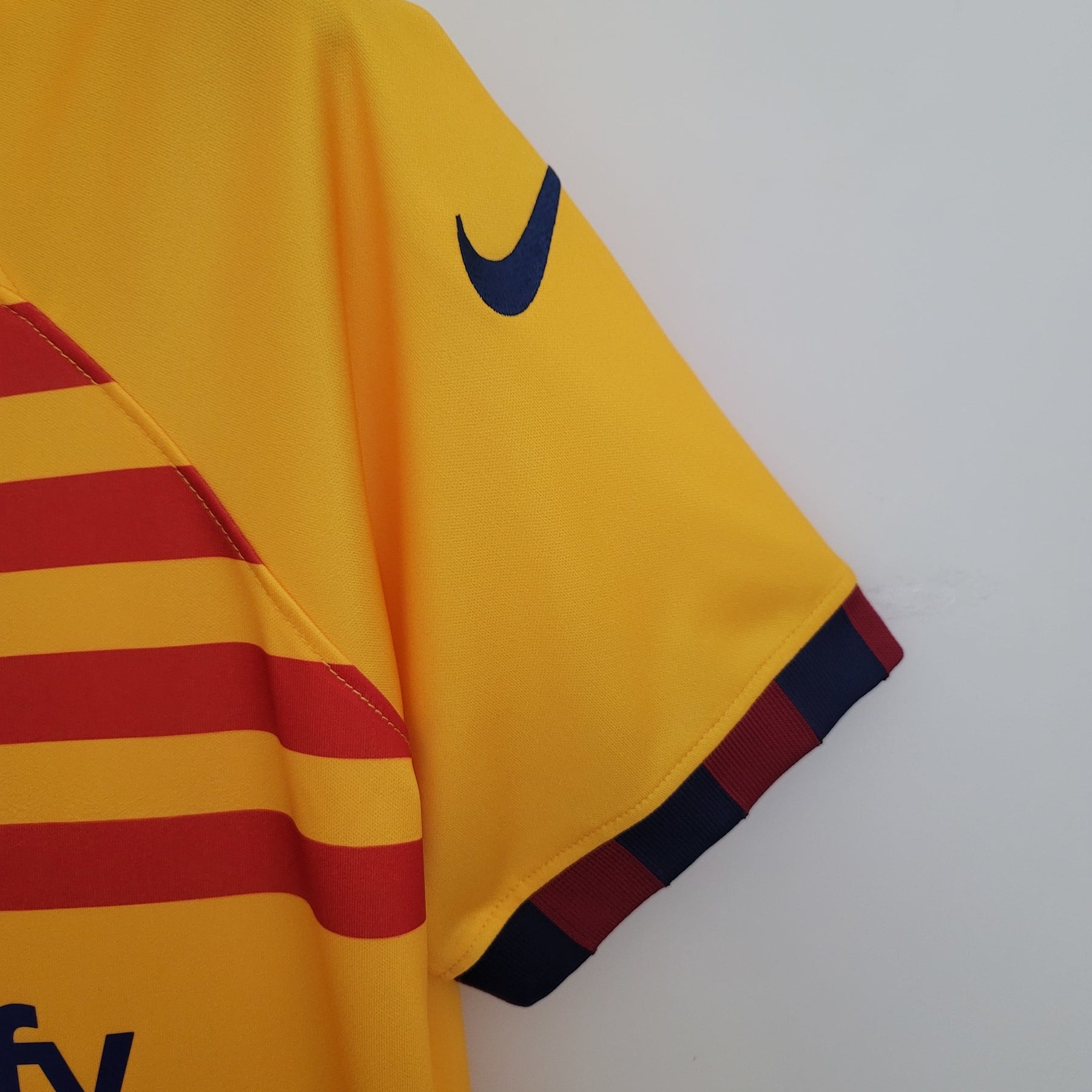 Camisa Barcelona 22/23 – Edição Exclusiva Torcedor - Quarto Uniforme Reserva
