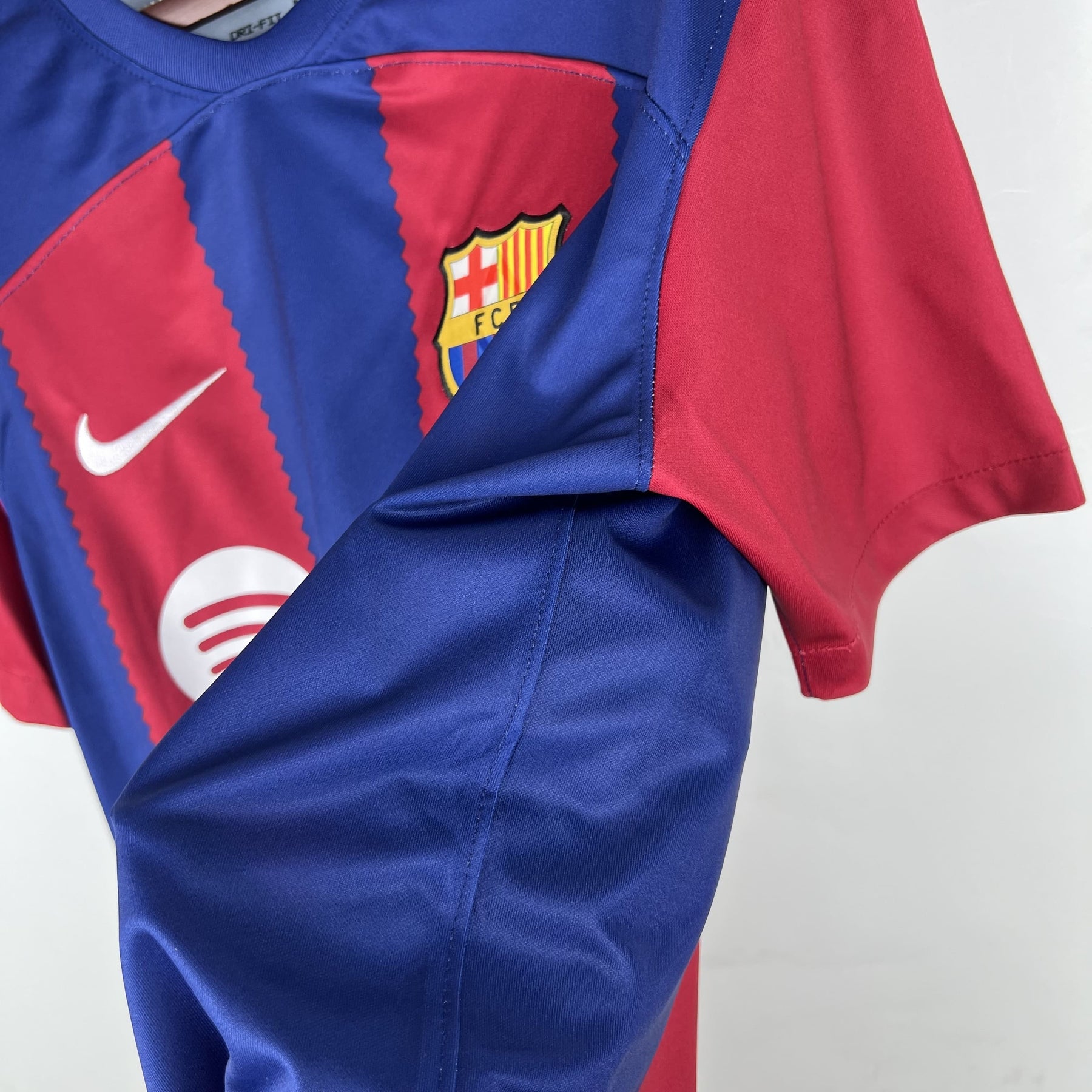 Camisa Barcelona 2023/24 – Modelo Home Torcedor