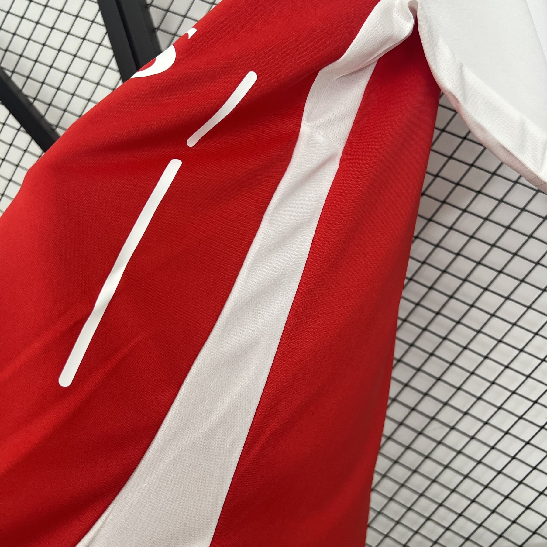 Camisa Retrô Arsenal 14/15 – Home Torcedor Puma Masculina