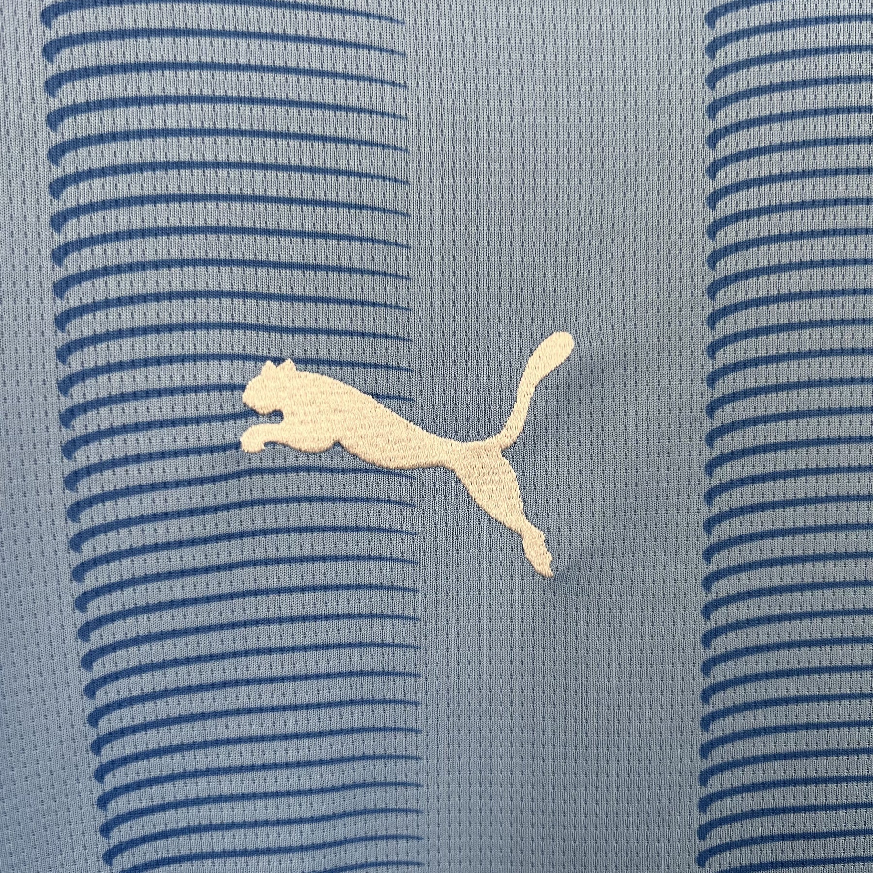 Manchester City 23/24 – Camisa Torcedor Azul Clássica