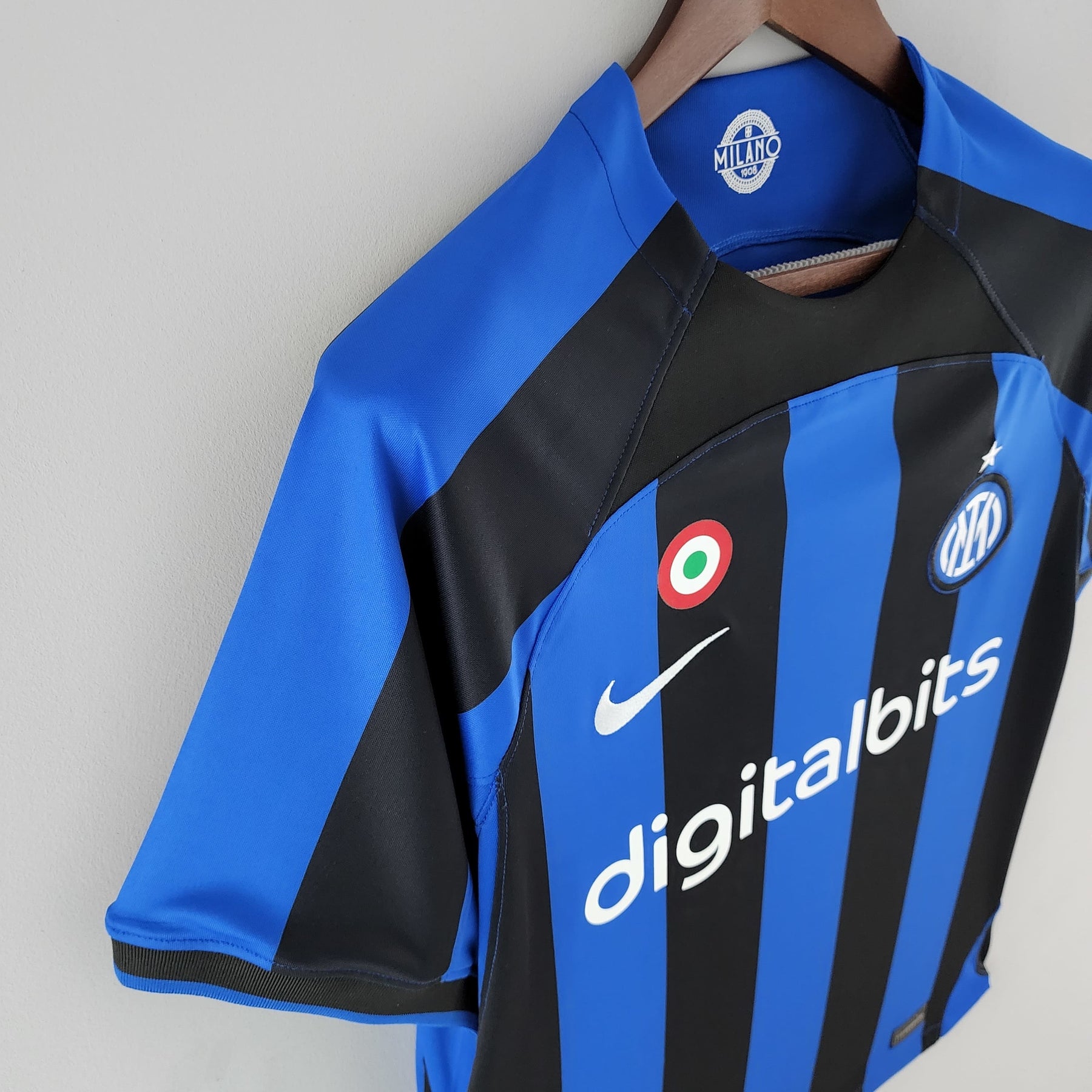 Camisa Inter de Milão 22/23 – Home Nike Torcedor Masculina