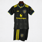 Kit Infantil Manchester United 2025/26 – Terceiro Uniforme | Torcedor