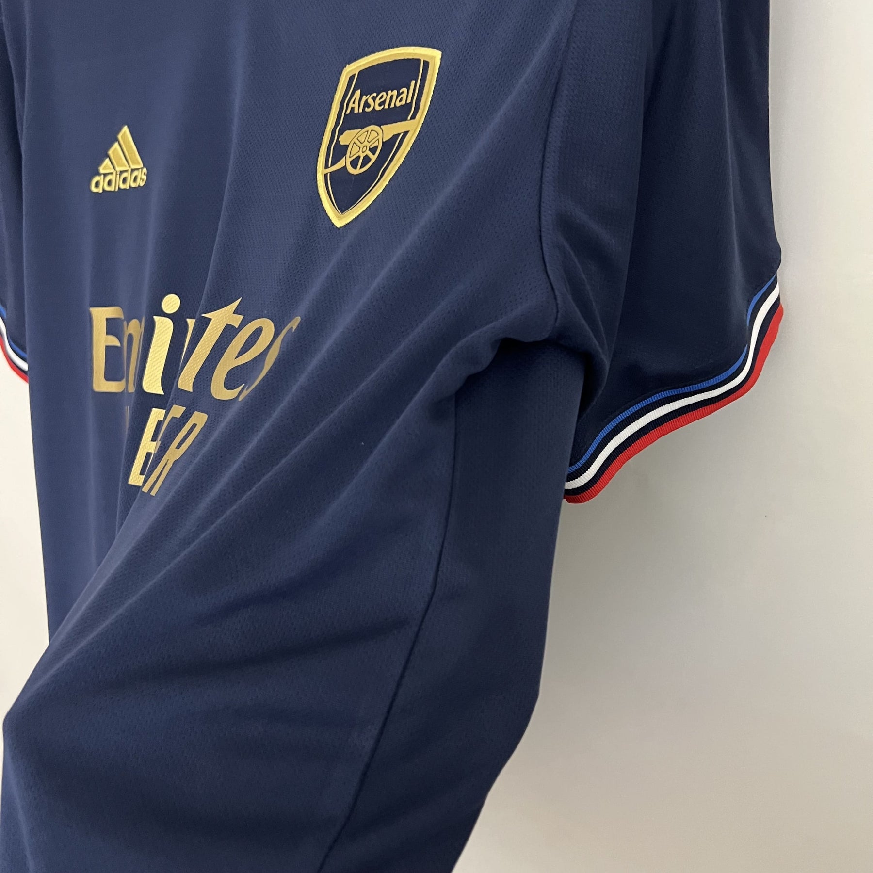 Camisa Arsenal 23/24 – Modelo Especial França Adidas Masculina