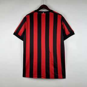 Camisa Retrô AC Milan 17/18 – Modelo Home