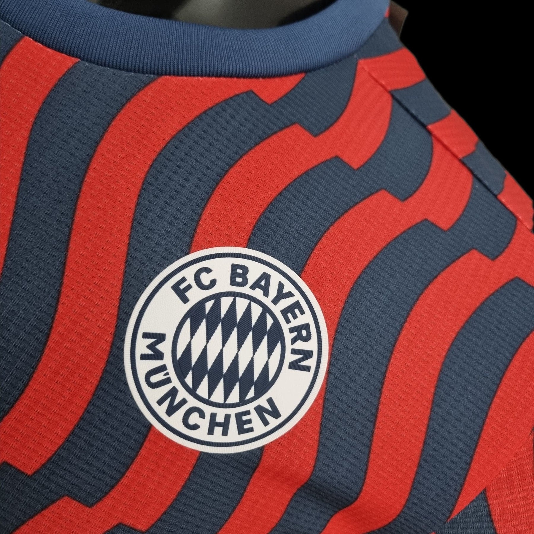 Camisa Bayern Munich 22/23 – Versão Jogador Treino adidas