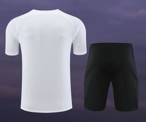 Conjunto de Treino PSG 23/24 – Masculino Preto e Branco