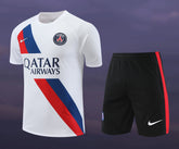 Conjunto de Treino PSG 23/24 – Masculino Preto e Branco