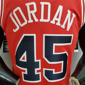 Camisa NBA Chicago Bulls Jordan #45 Vermelha